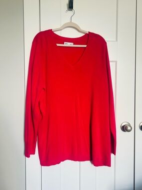 croft & barrow vibrant pink  V-Neck Sweater